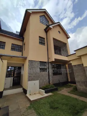 4bdrm Townhouse/Terrace in Kiambaa Plus Dsq, Zambezi/Sigona for sale