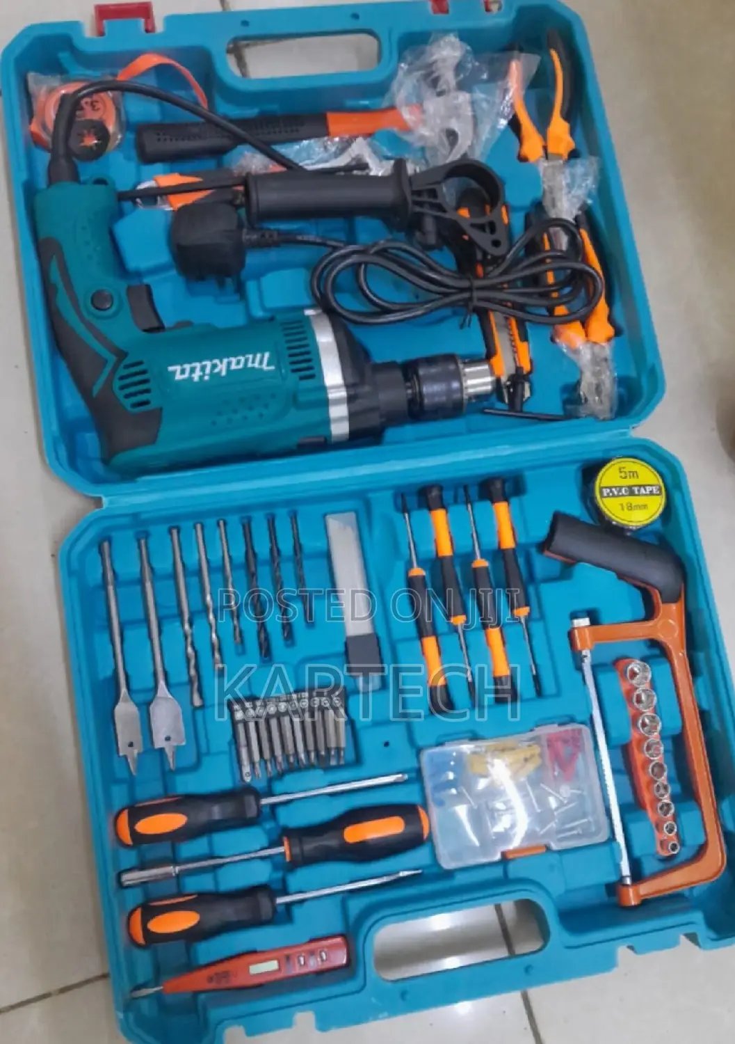 Makita Corded Drill Set With Kit