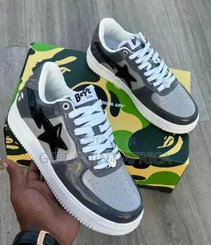 A Bathing Ape Bape Sta Gray Low Cut Sneakers
