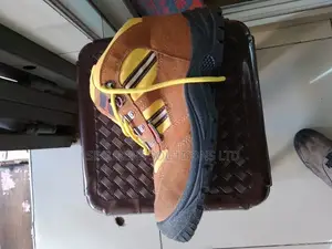Safety Boots/Shoes Best Quality