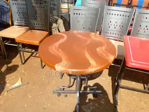 Restaurants and Bar Round Table