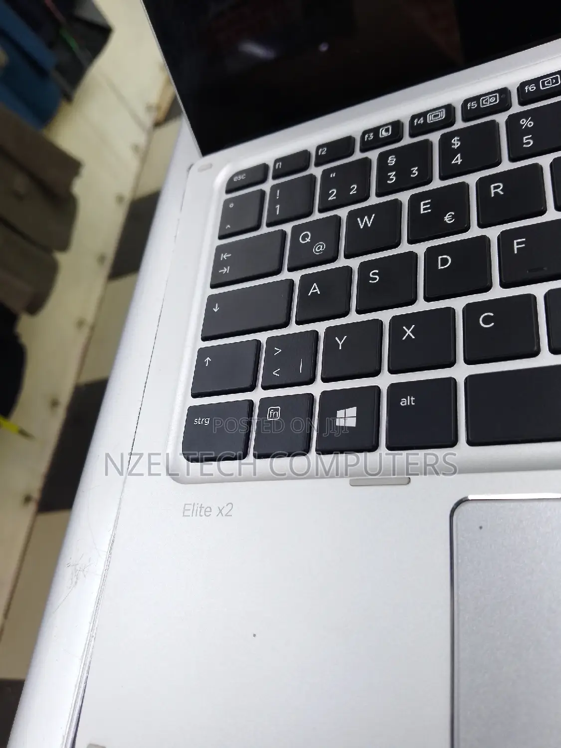 Laptop HP Pro X2 612 G2 8GB Intel Core I5 SSD 256GB