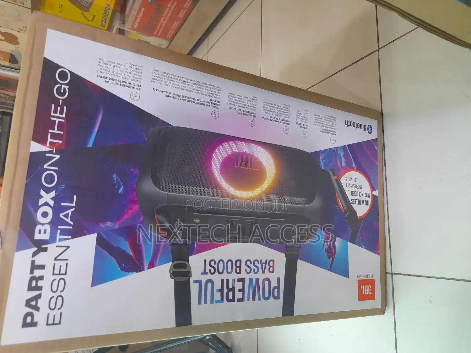 JBL Partybox on-the-Go Essential