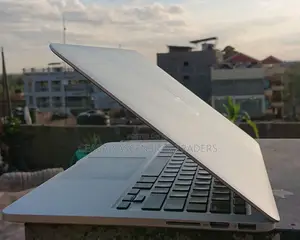 Laptop Apple MacBook Pro 2015 16GB Intel Core I5 SSD 256GB