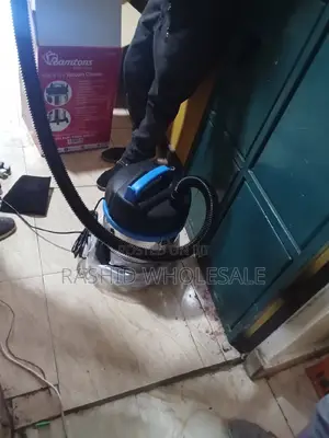 Vacuum Cleaner Ramtons 12litres Wet And Dry