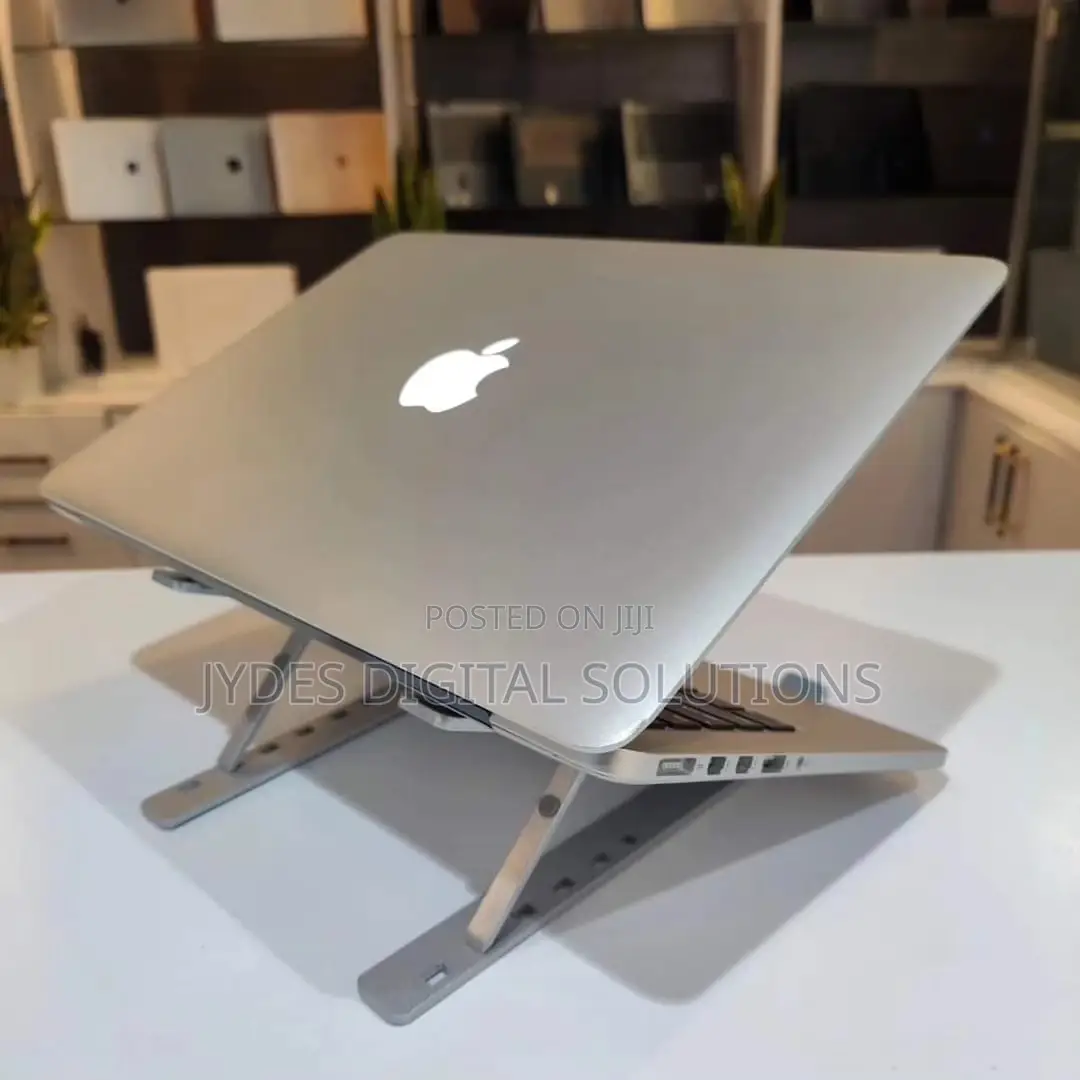 Laptop Apple MacBook Pro 2015 8GB Intel Core I5 SSD 256GB