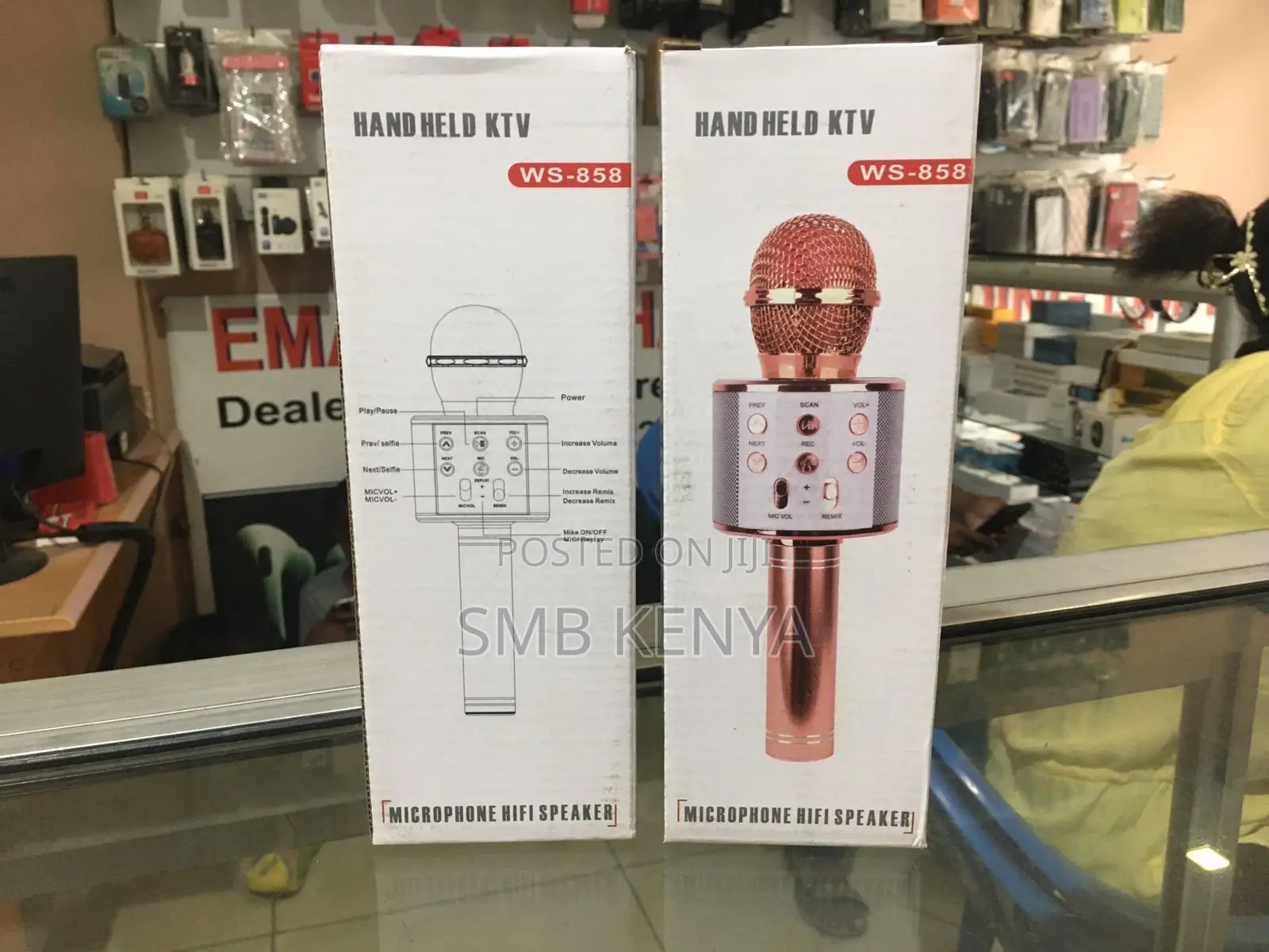 Bluetooth Karaoke Microphone Inbuilt Speaker