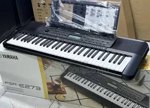 Yamaha PSR-E283 61-Key Portable Keyboard/ Brand New