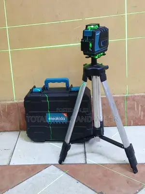 Meakida 16 Line Auto Laser Level 30m Range and Tripod Stand