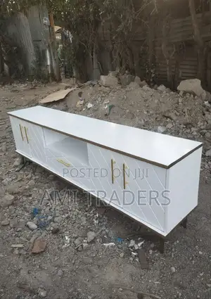 White Golden Tv Stand (6ft)