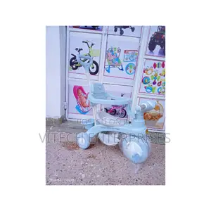 Kids Ride on 3 in 1 Tricycle With Umbrella and Music-Blue