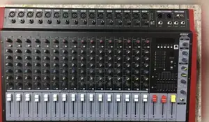 Max 16 CH Professional Music Mixer