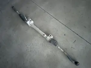 Toyota Belta Steering Rack.