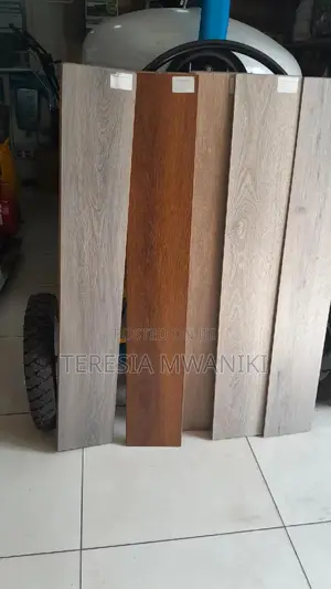 High Quality Wood Laminate Flooring