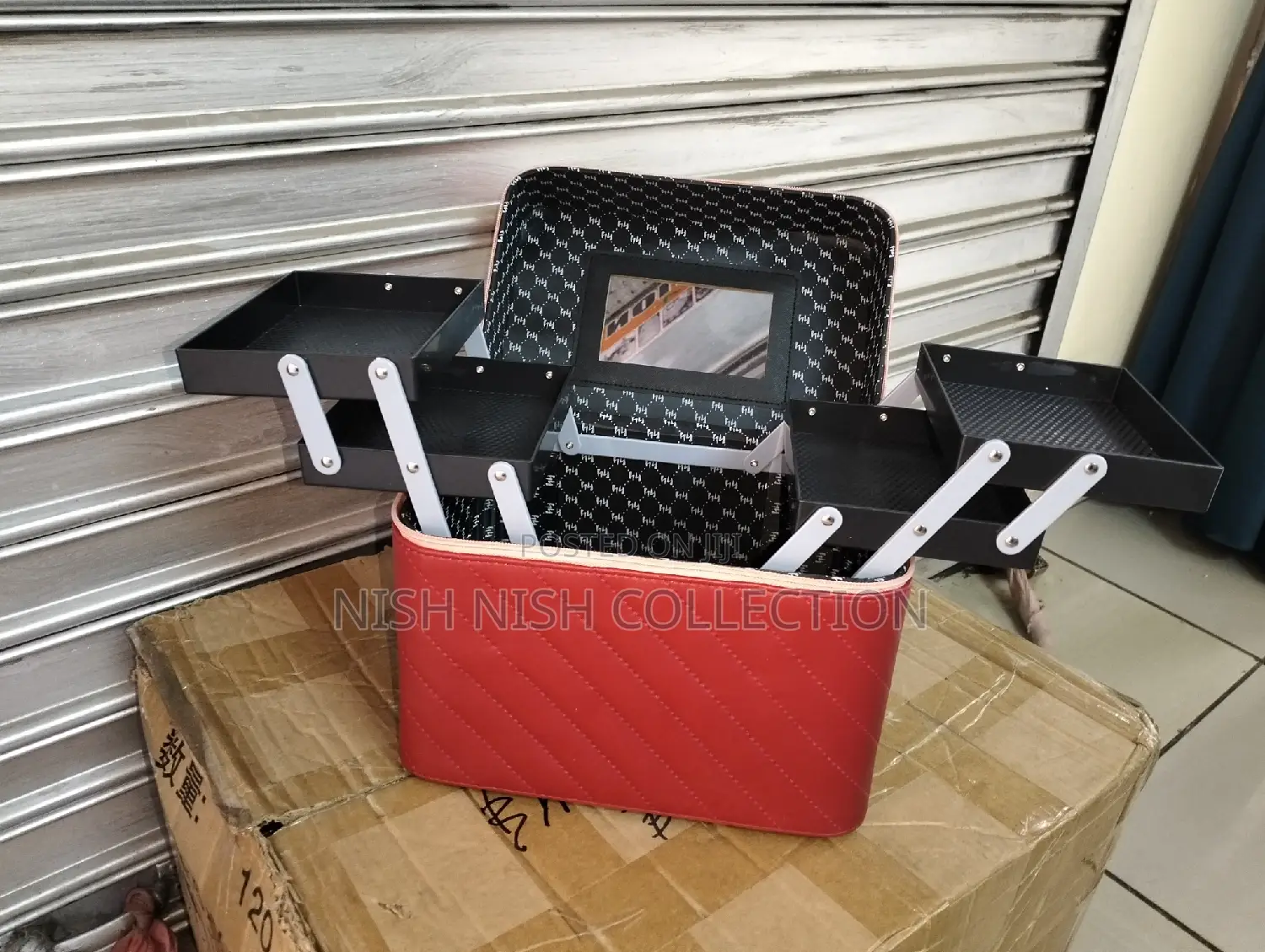 Maroon Pink Make Up Box
