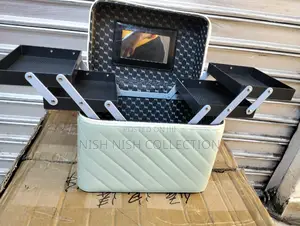 Mint Green Make Up Box