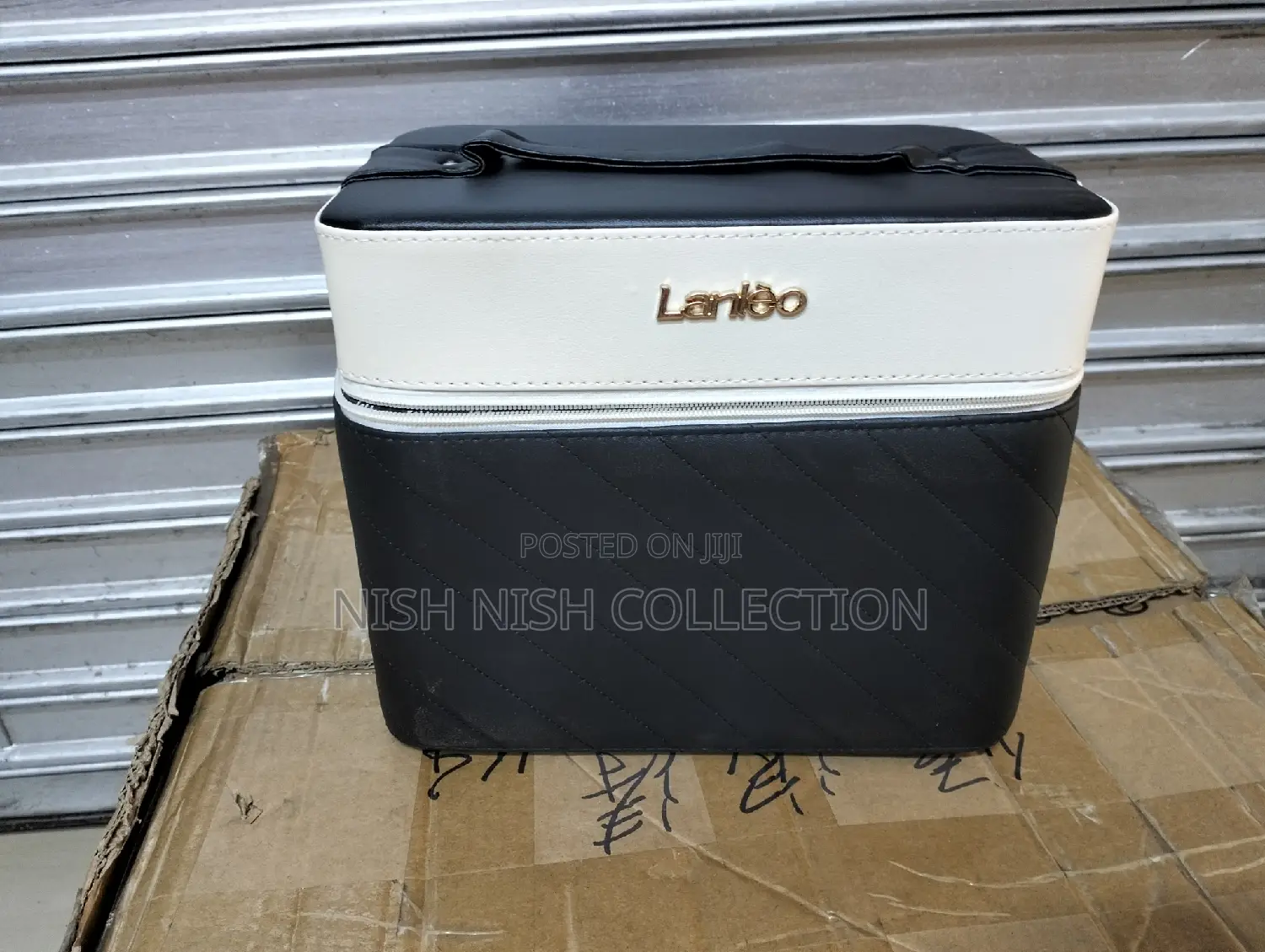 Black Make Up Box