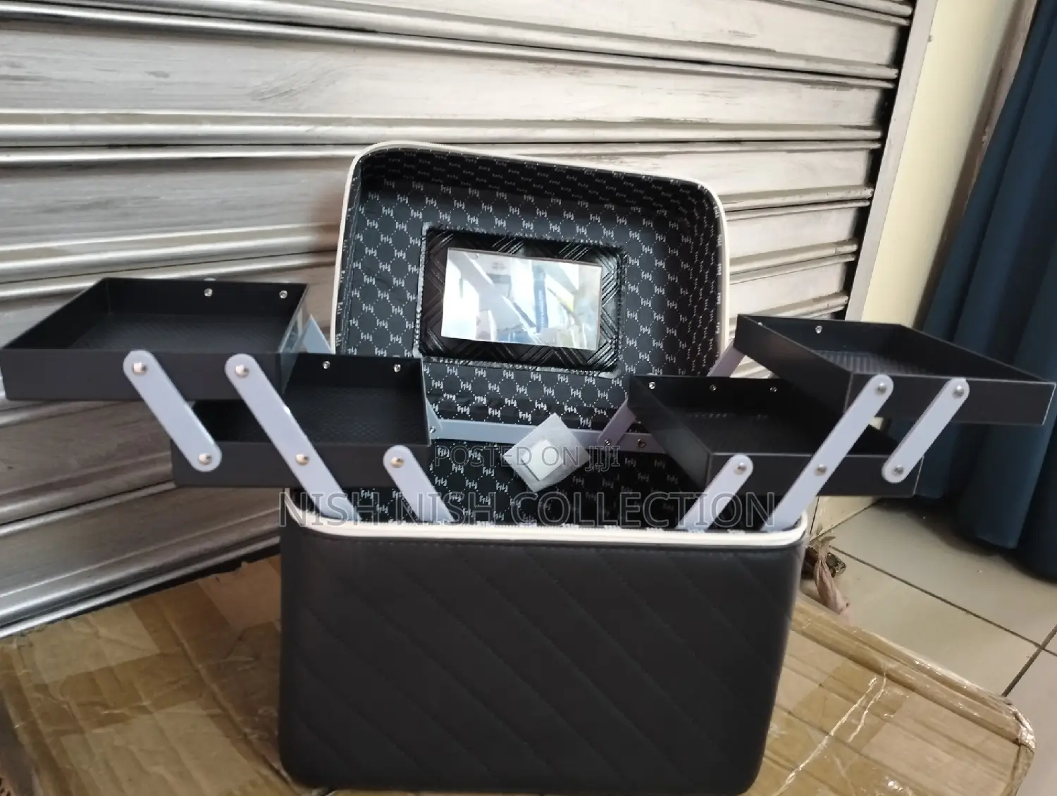 Black Make Up Box