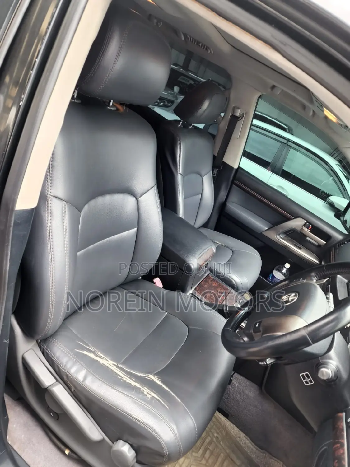Toyota Land Cruiser 2013 Black