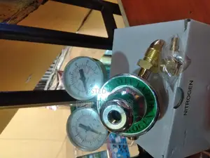 Affordable Nitrogen Regulator/Nitrogen Guage