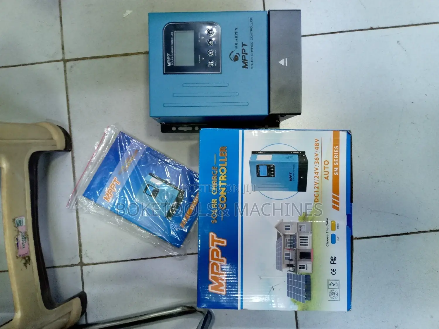 MPPT Solar Charge Controller 20amps