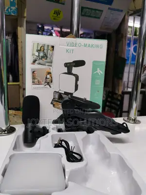 Mobile Phone Ringlight Vedio Making Kit. With Microphone
