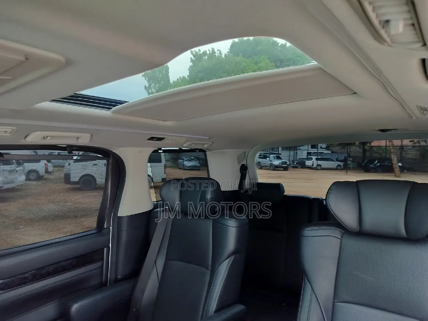 Toyota Alphard 2017 White