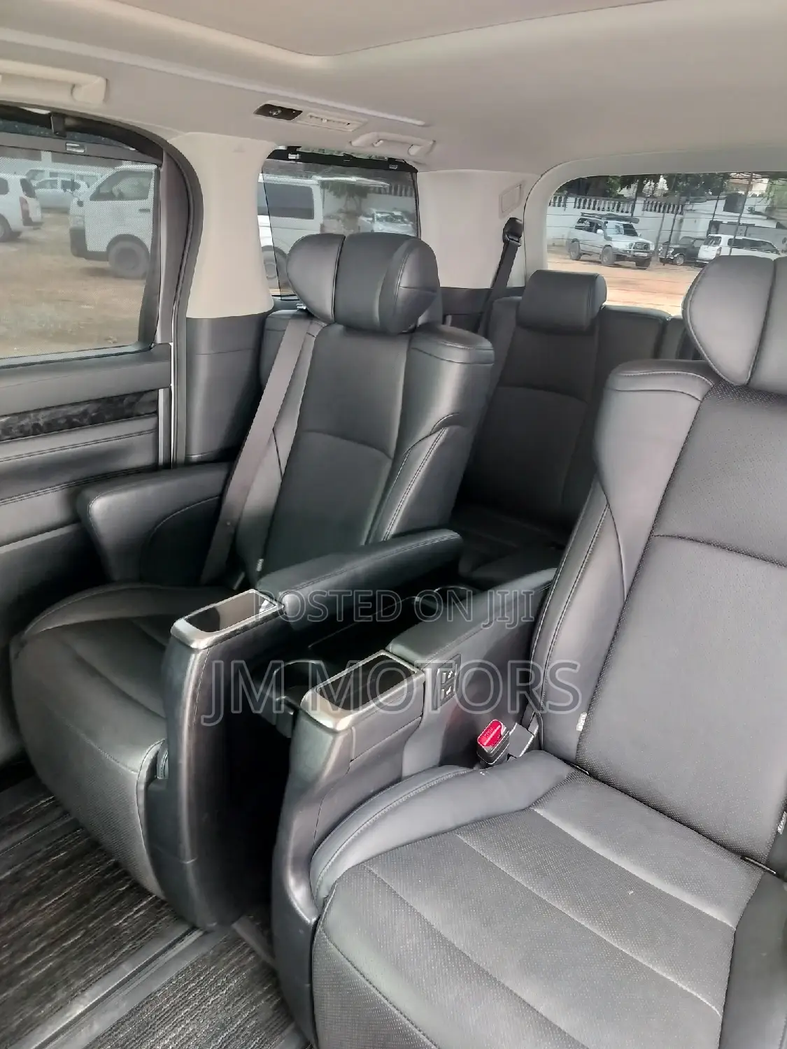Toyota Alphard 2017 White