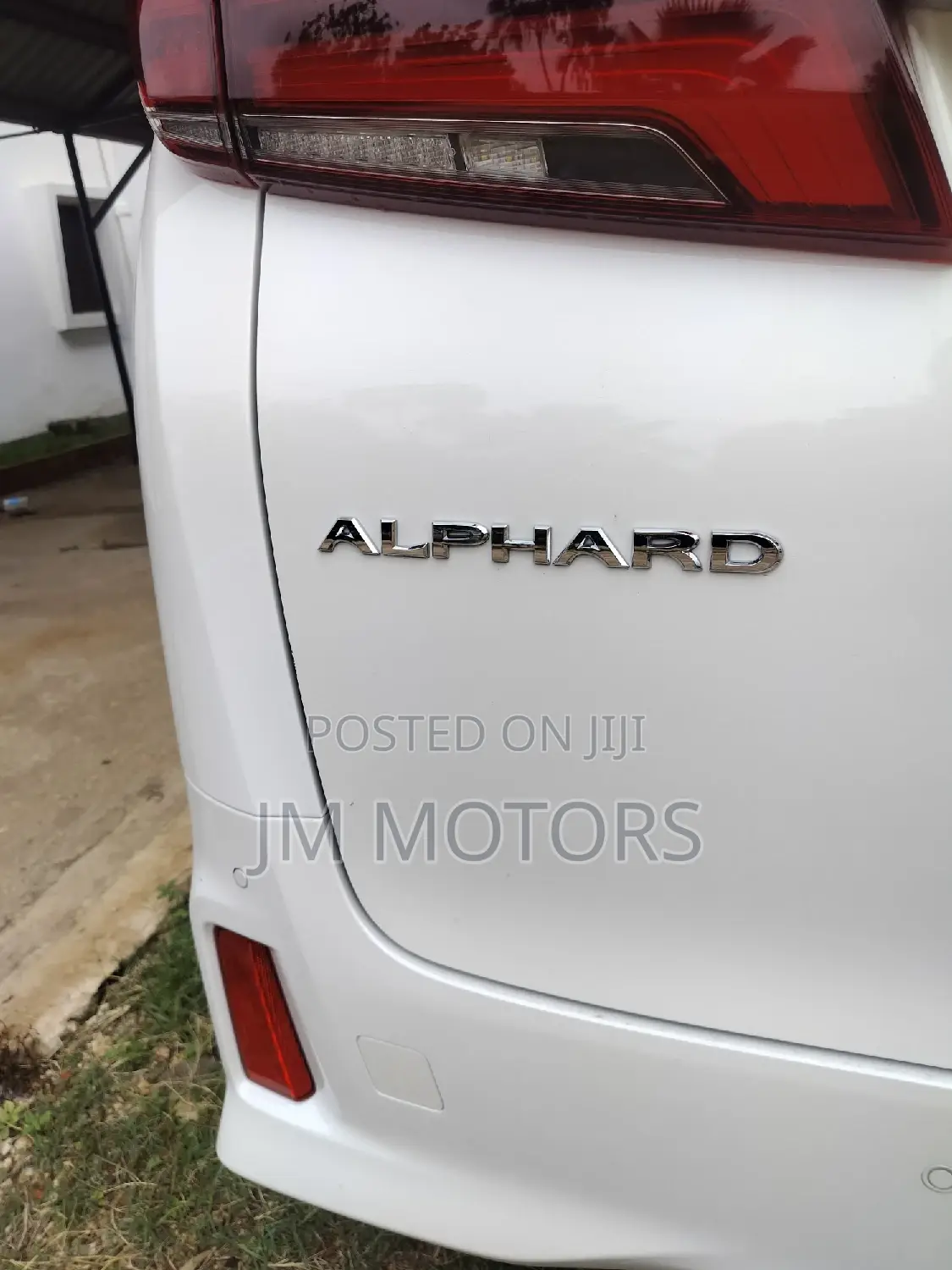 Toyota Alphard 2017 White