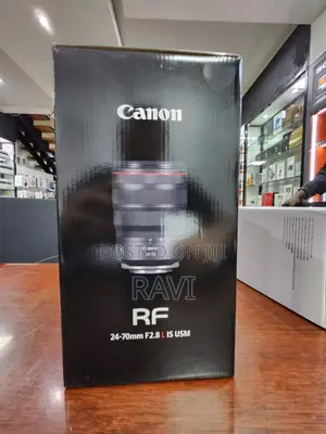 Canon Lens RF 24-70mm F/2.8