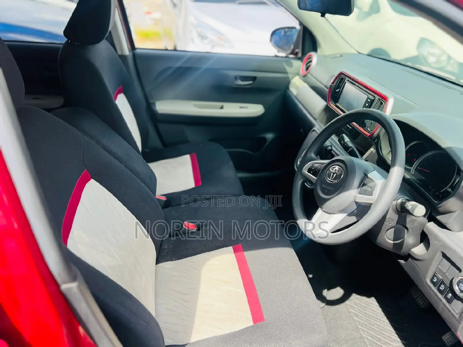 Toyota Passo 2017 Red
