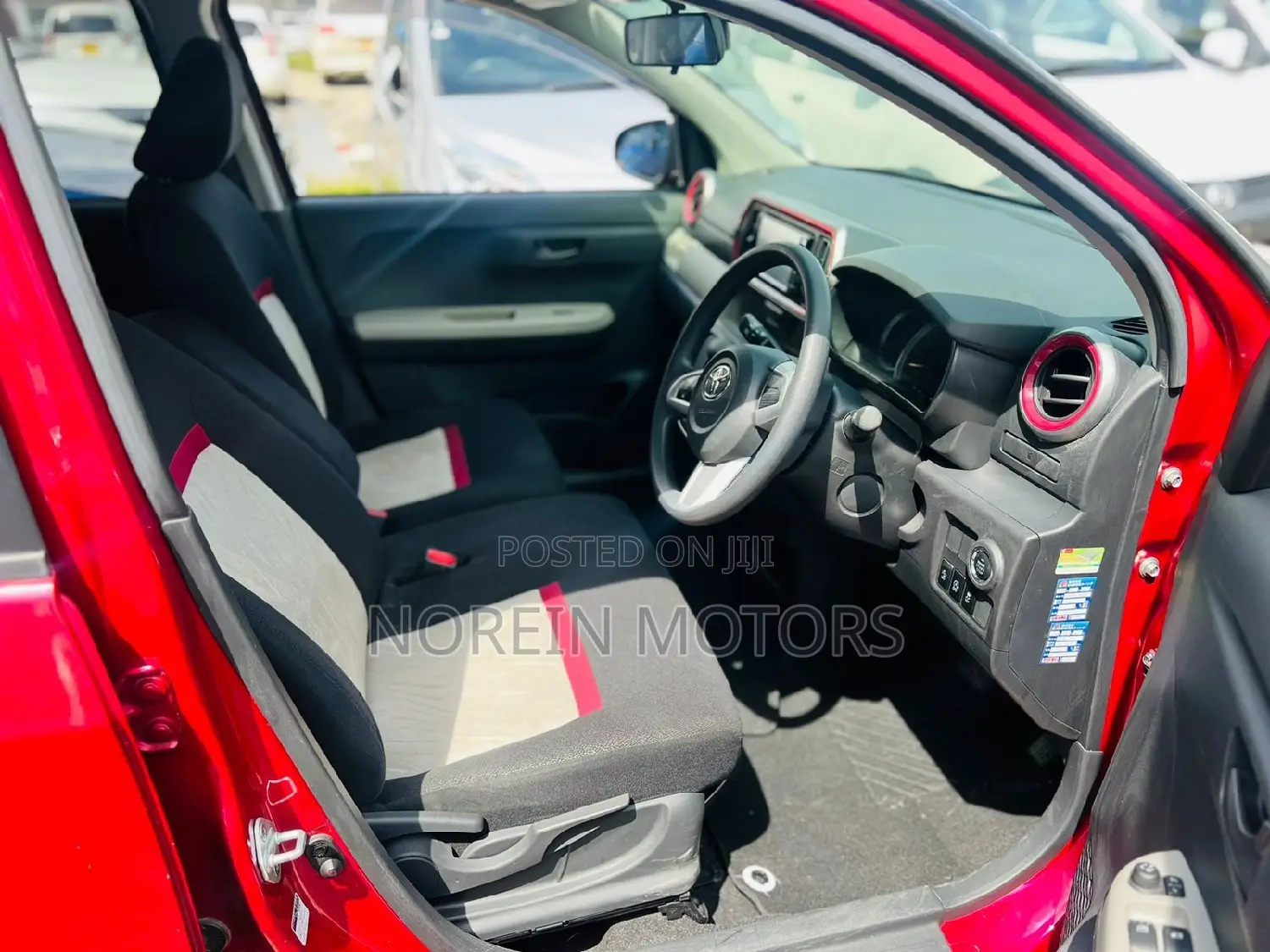 Toyota Passo 2017 Red