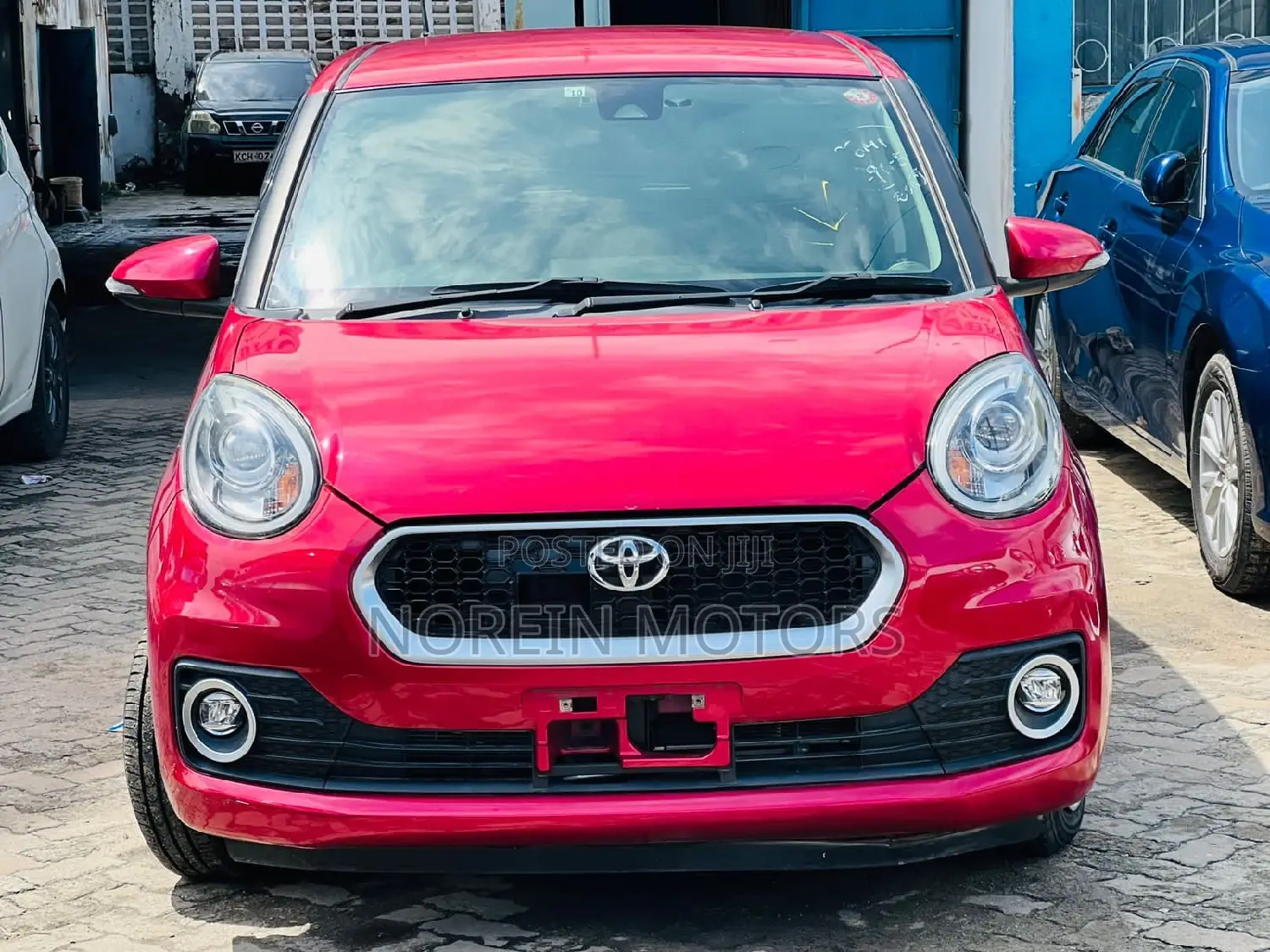 Toyota Passo 2017 Red