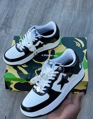 A Bathing Ape Bape Sta Low Cut Unisex Sneakers