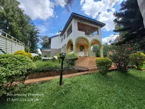 4 Acres With 5bdr Mansion in Kangoya Kiambu for Sale