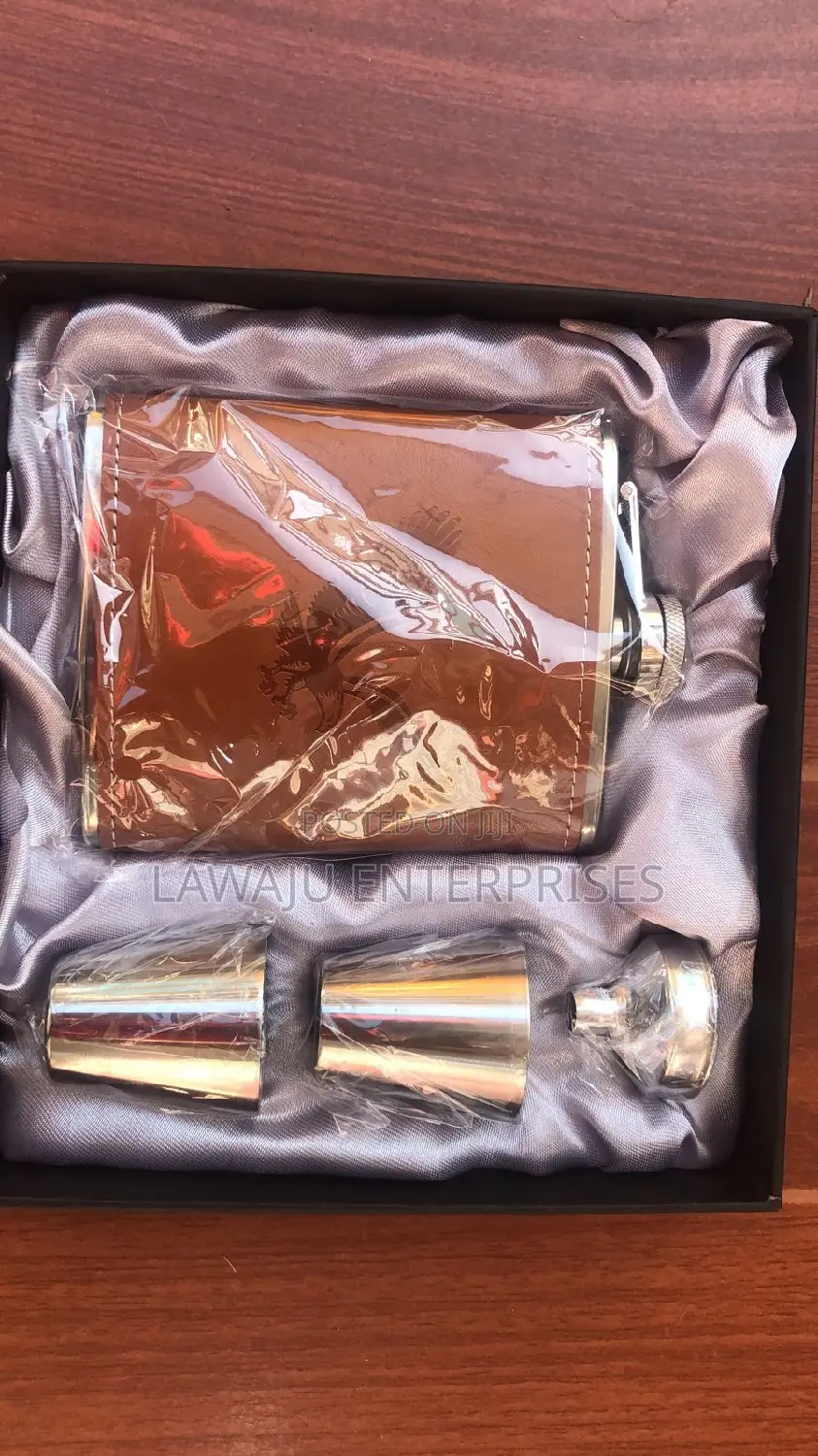 Leather Cover Whiskey Flask With 2 Glasses