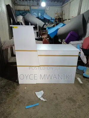 Reception Desk, 1.2m White and Gold 