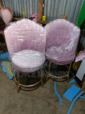 Salon Flower Seats, Baby Pink 