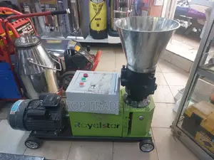 Pellet Maker Machine With Control Box, 300kgs/Hr