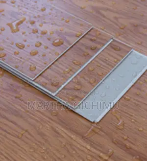 Waterproof SPC Flooring Laminate 100%Water Proof