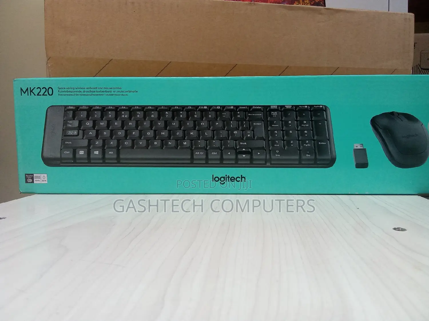 MK 220 // Logitech Wireless Keyboard Mouse MK220