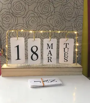 Vintage LED Desk Calendar