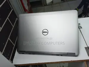 Laptop Dell Latitude E7240 8GB Intel Core I7 SSD 256GB