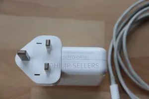Apple 61W USB C Charger A1947 Macbook Pro Air Power Adapter