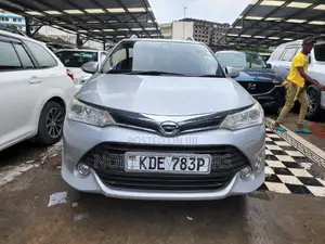 Toyota Corolla Fielder 2015 Silver