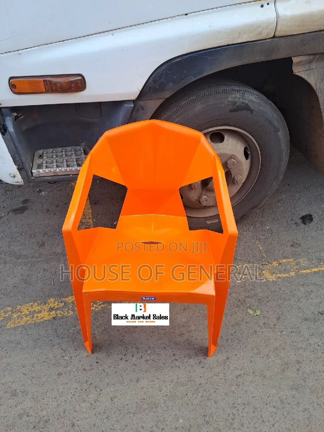 Diamond Adix Plastic Chair