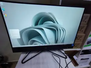 New Desktop Computer HP 200 G4 4GB Intel Core i3 HDD 1T