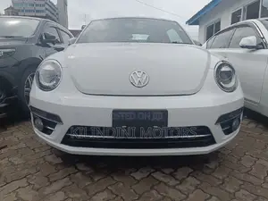 Volkswagen Beetle 2017 White