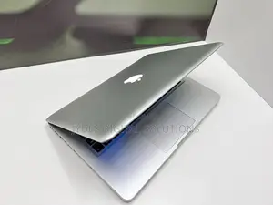Laptop Apple MacBook Pro 2012 8GB Intel Core I5 SSD 256GB