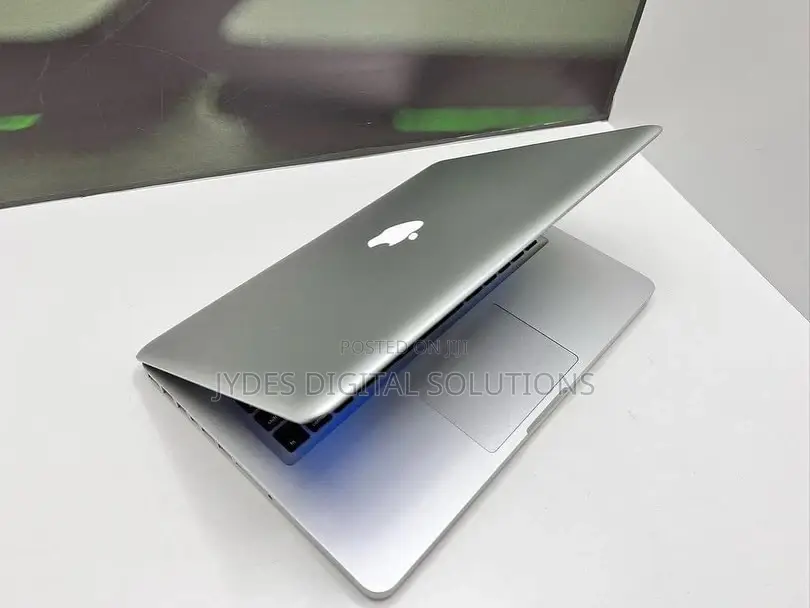 Laptop Apple MacBook Pro 2012 8GB Intel Core I5 SSD 256GB